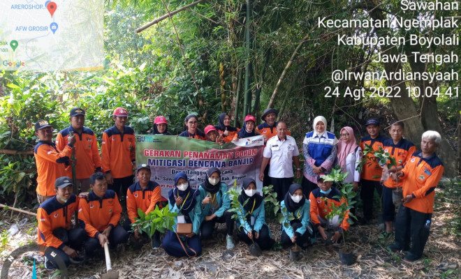 Penanaman Pohon Dan Pemasangan Rambu-Rambu Jalur Evakuasi Bencana